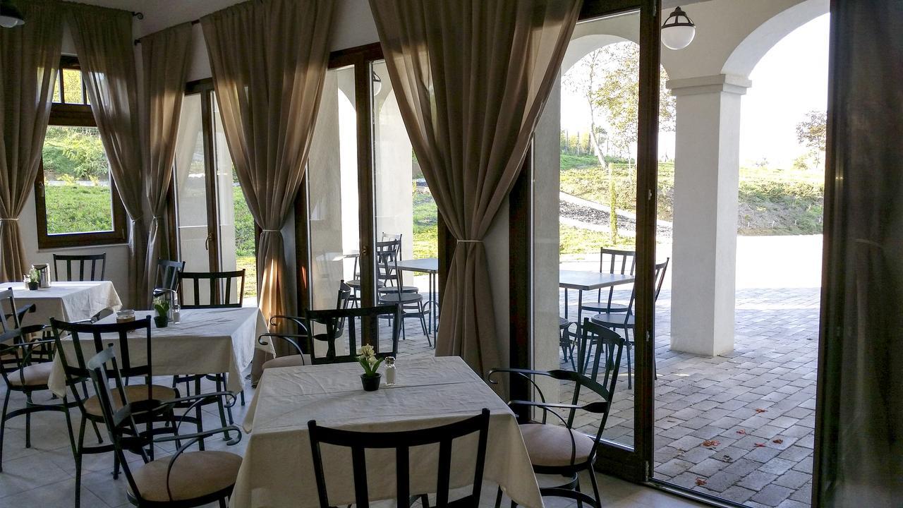 Radhe Resort Es Syam Meditacios Es Rendezvenykozpont Somogyvámos Exterior foto